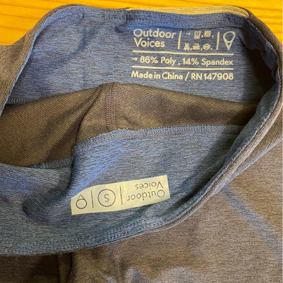 EUC OUTDOOR VOICES LEGGINGS - navy, cerulean blue, gray - size SMALL - Picture 2 of 4
